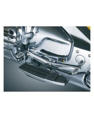 Kuryakyn driver floorboard kit chrome