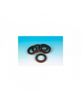 OIL SEAL ENGINE CASE LEFT