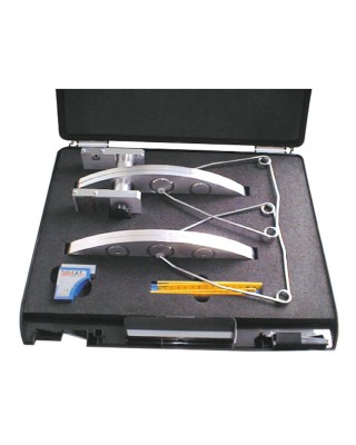 B.A.T. (Bike Alignment Tool) laser alignment